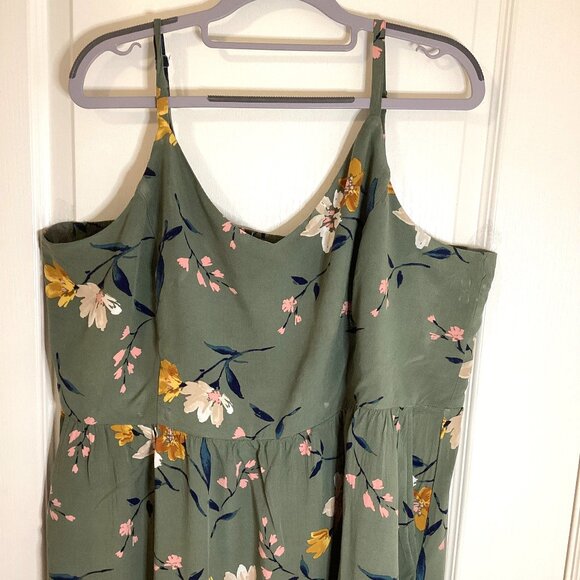 Old Navy Cami Women's Green Floral Dress Size XXL Adjustable Straps Smocking - Picture 2 of 10